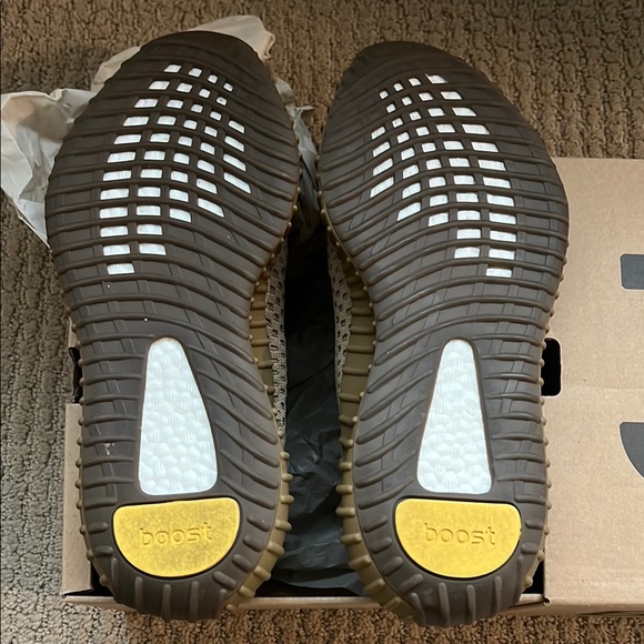 Adidas Yeezy Boost 350 V2 Earth - Picture 5 of 5